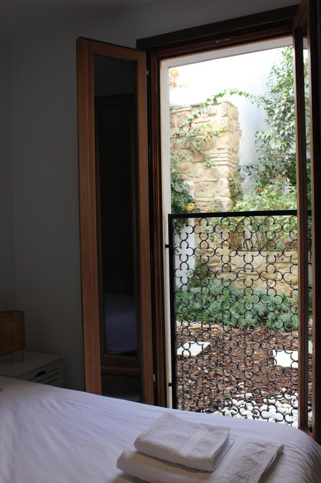 Ferienwohnung La Casa De La Escalera Bajo Derecha Córdoba Exterior foto
